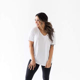 Kyte Women's Relaxed Fit V-Neck - Snow