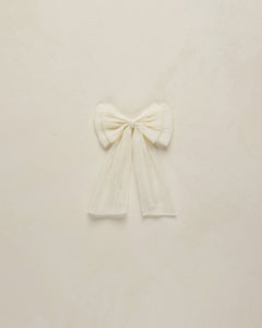 Alice Bow || Ivory