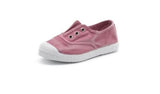 Cienta Slip-on Sneakers